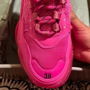 Balenciaga Hot Pink sneaker